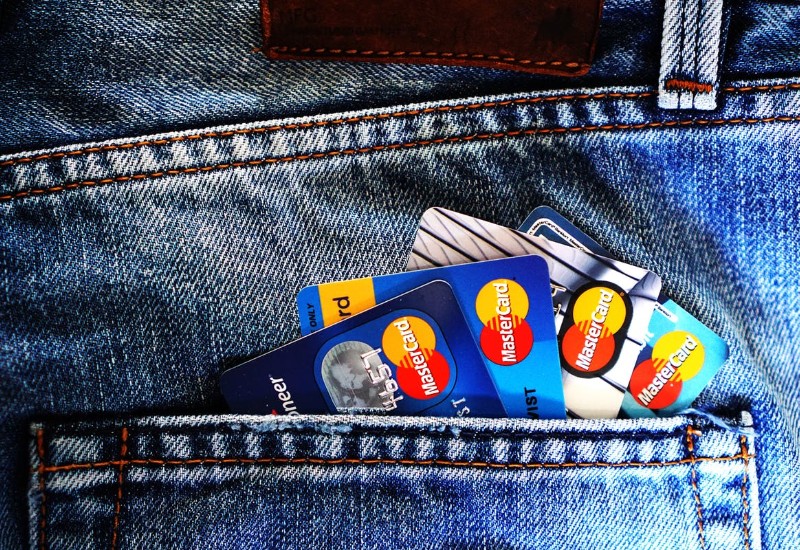 How Many Credit Cards Should I Have? Credit Factors to Consider How many credit cards should I have?
